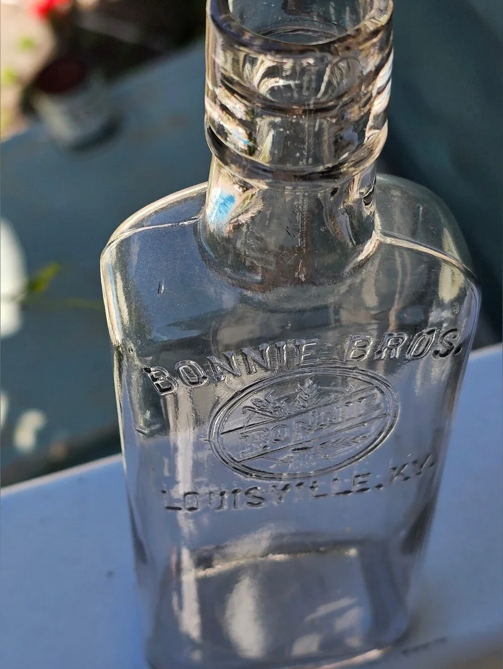 Antique Bonnie Bros Louisville KY Glass Whiskey Flask Pre Prohibition Mold 1022